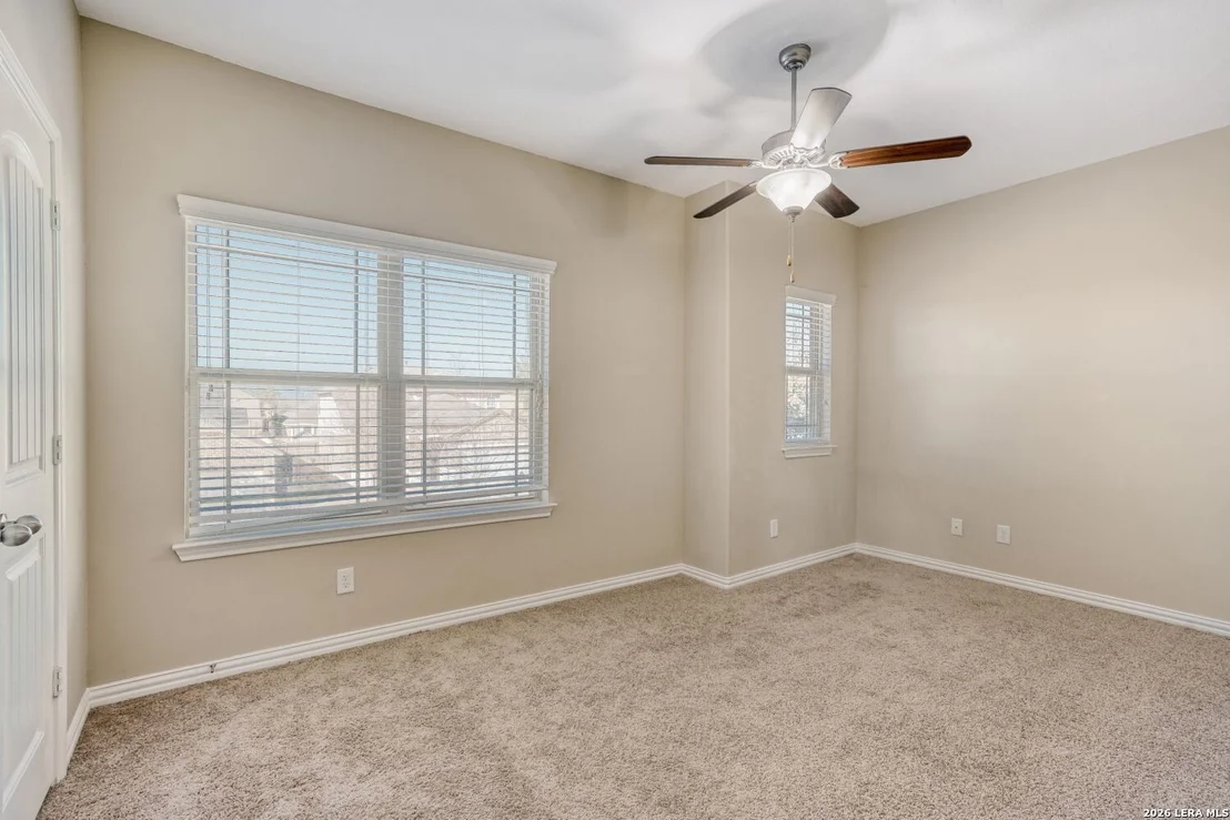 Photo of 5930 Akin Elm