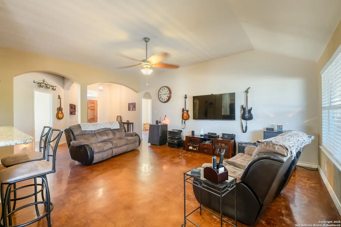 Photo of 22211 Savannah Heights