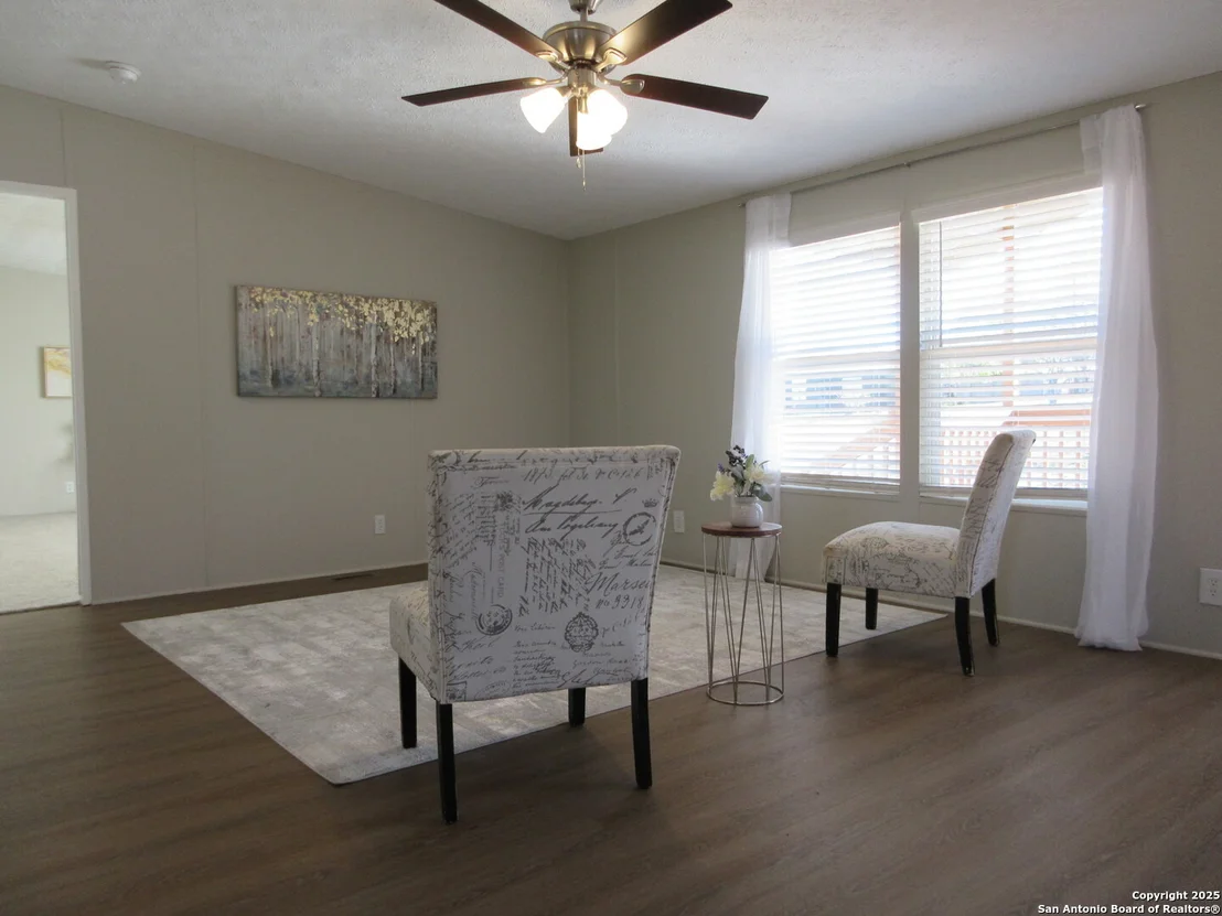 Photo of 230 County Road 5635
