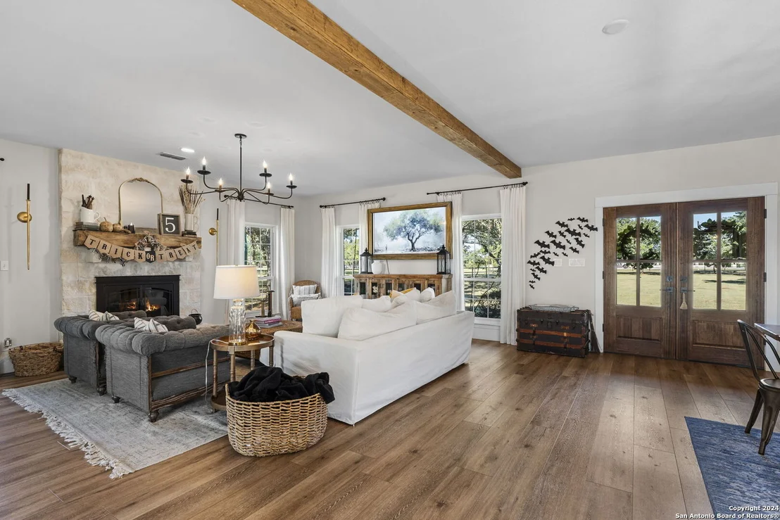 Photo of 8065 Rock Oak