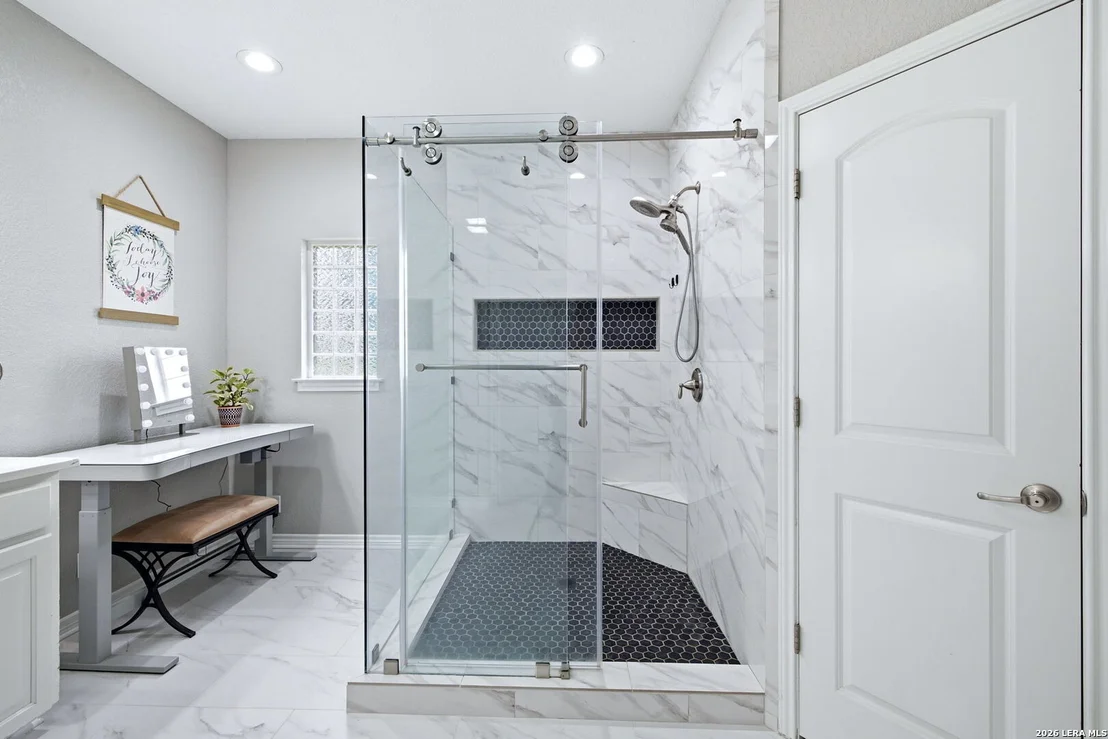 Photo of 1120 Glenwood Loop