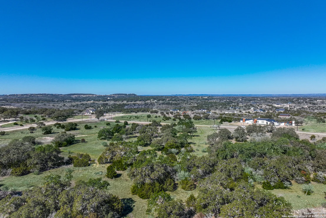 Photo of 114 Sabinas Creek Ranch Rd