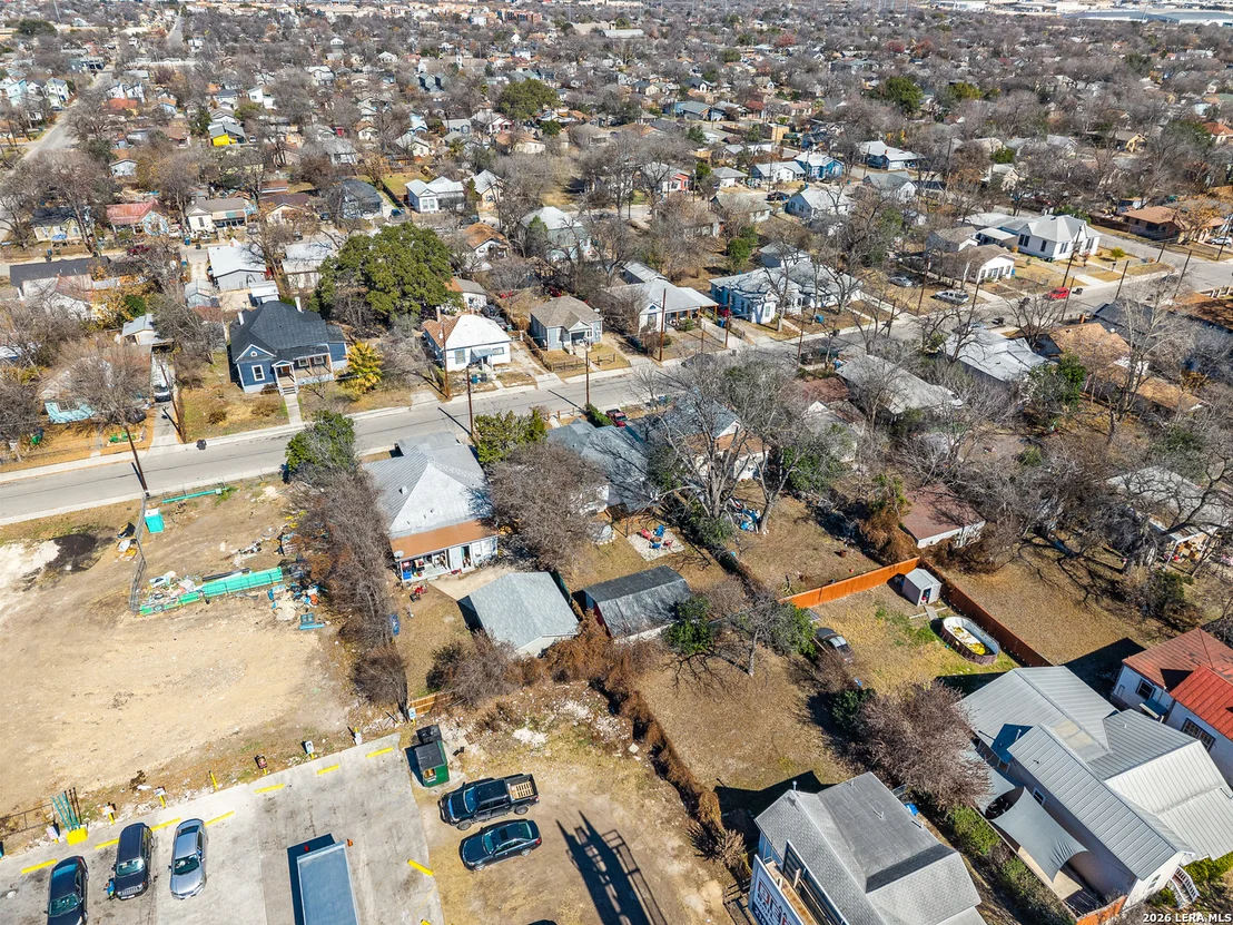 Photo of 318 Belmont