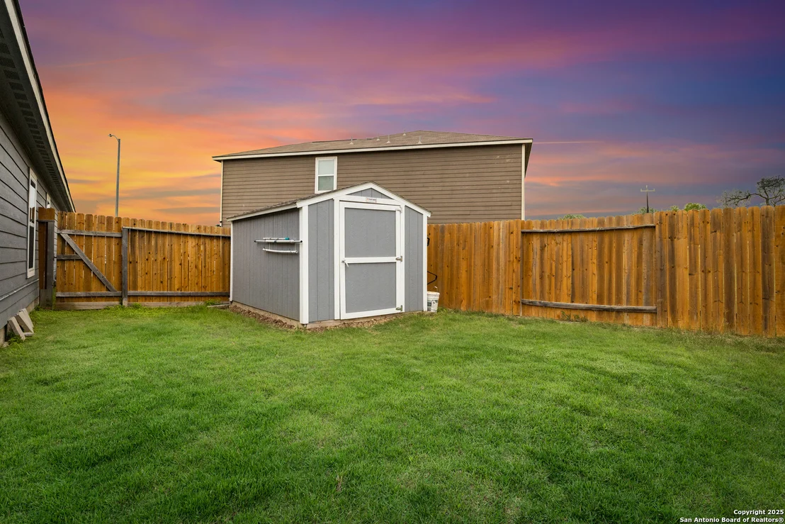 Photo of 6502 Fledgely way