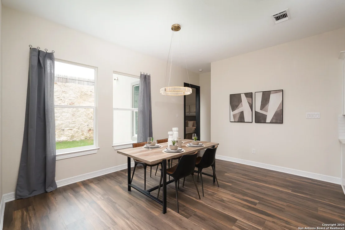 Photo of 24422 Canyon Row