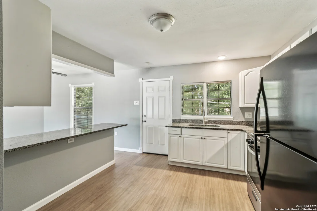 Photo of 2415 Spicewood