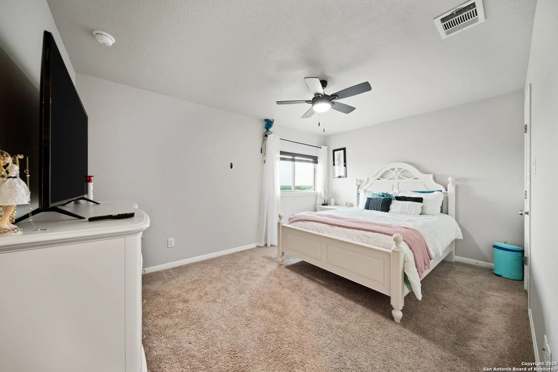 Photo of 13342 Badlands Bend