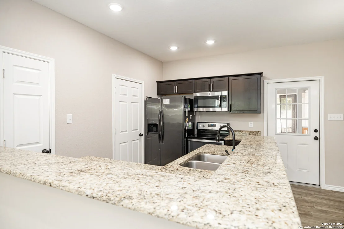 Photo of 1914 RAWHIDE LN