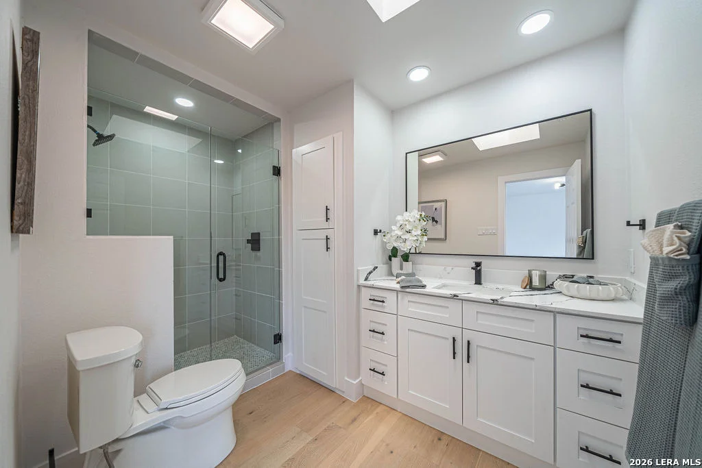 Photo of 206 Bluff Hollow