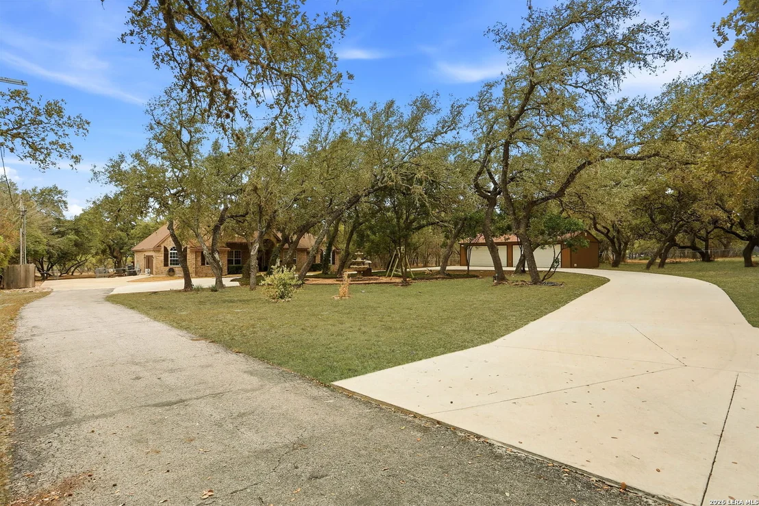 Photo of 813 County Road 375