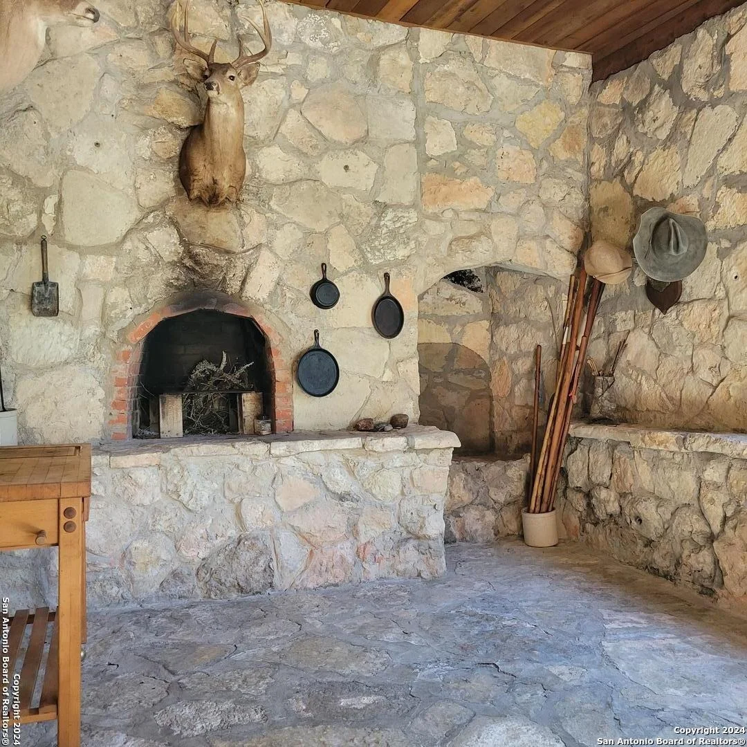 Photo of 24209 SCENIC LOOP RD