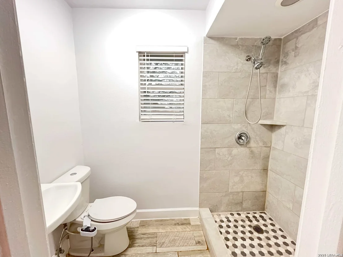 Photo of 12335 Shepherd
