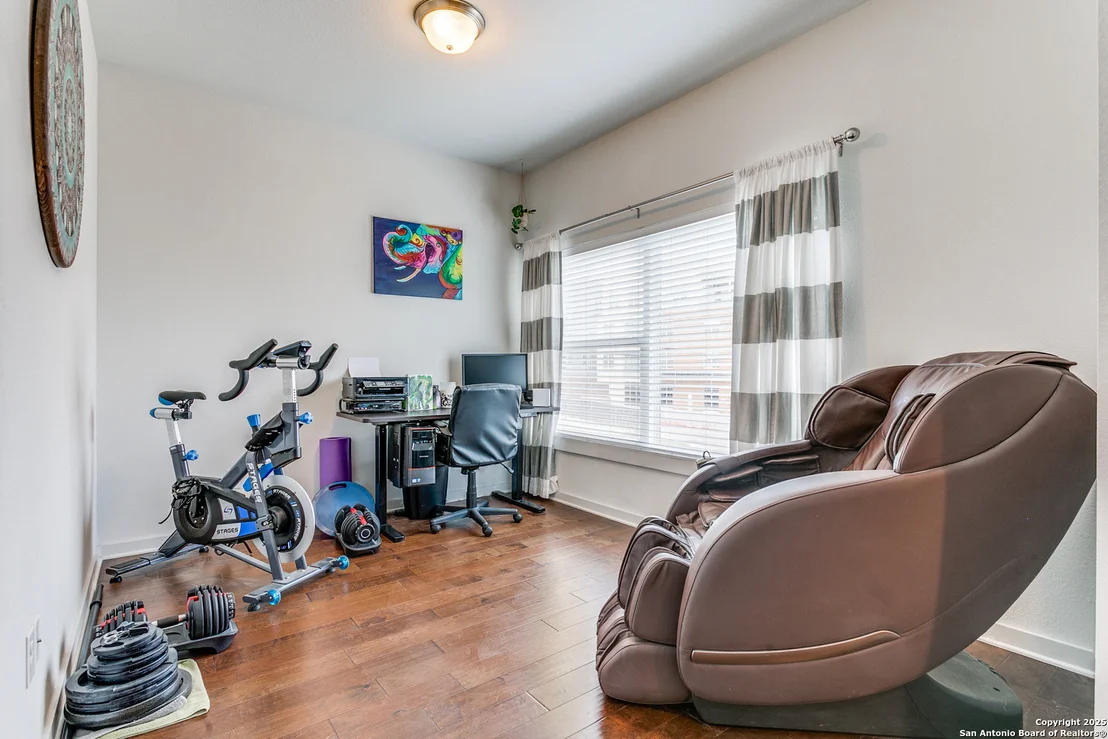 Photo of 232 E Cevallos UNIT 101