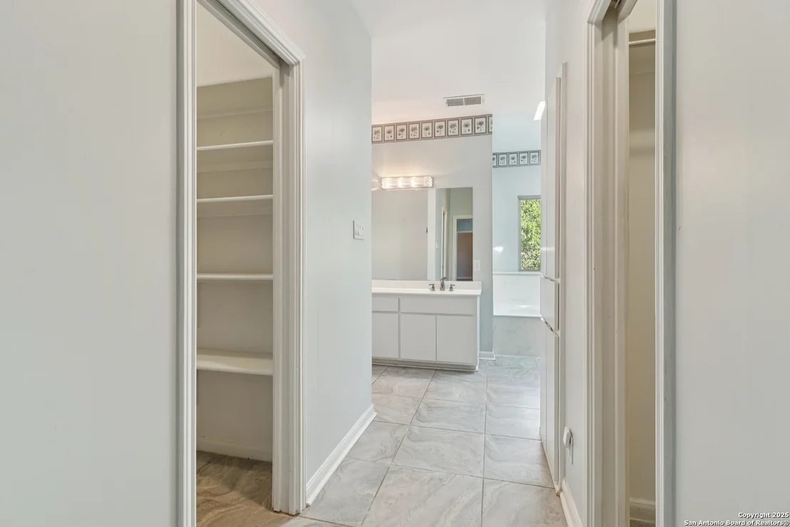 Photo of 2905 Hidden Elm