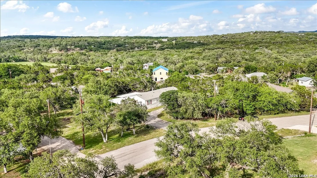 Photo of 611 Hedgestone