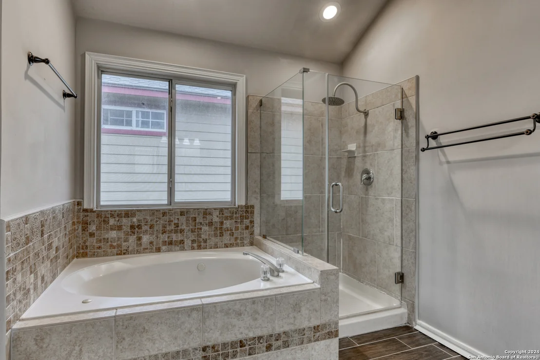 Photo of 2754 MONTEBELLO
