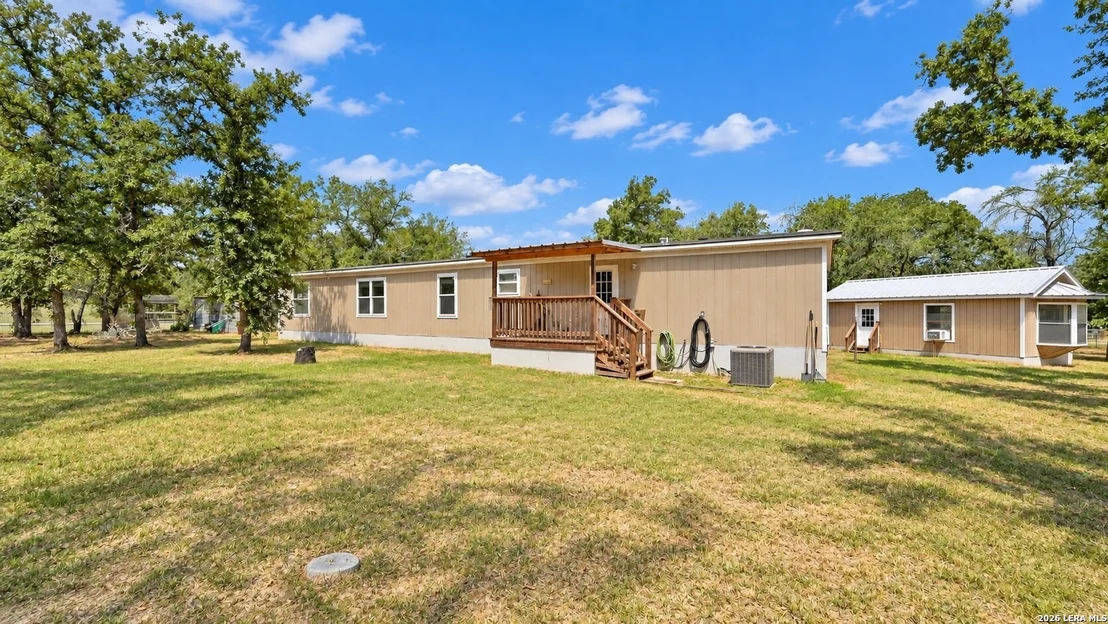 Photo of 213 Oak View Dr