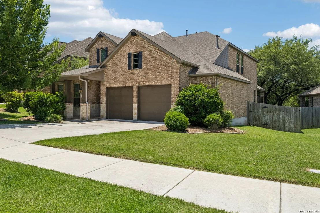 Photo of 121 Cimarron Crk