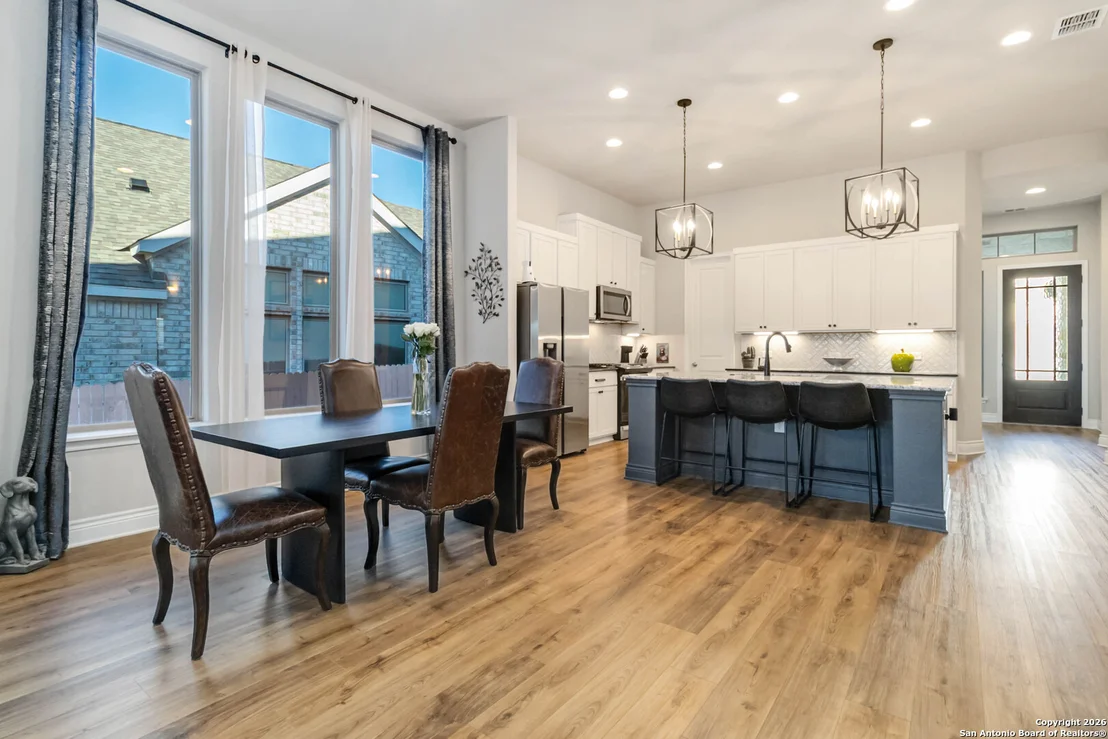 Photo of 1030 Cadogan Squire