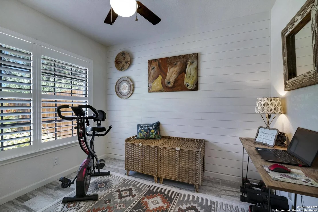 Photo of 13642 Princes Knolls