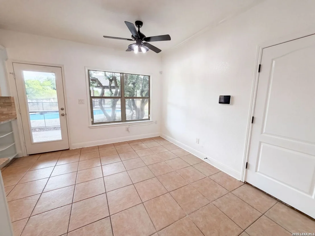 Photo of 4247 RICHMOND AVE