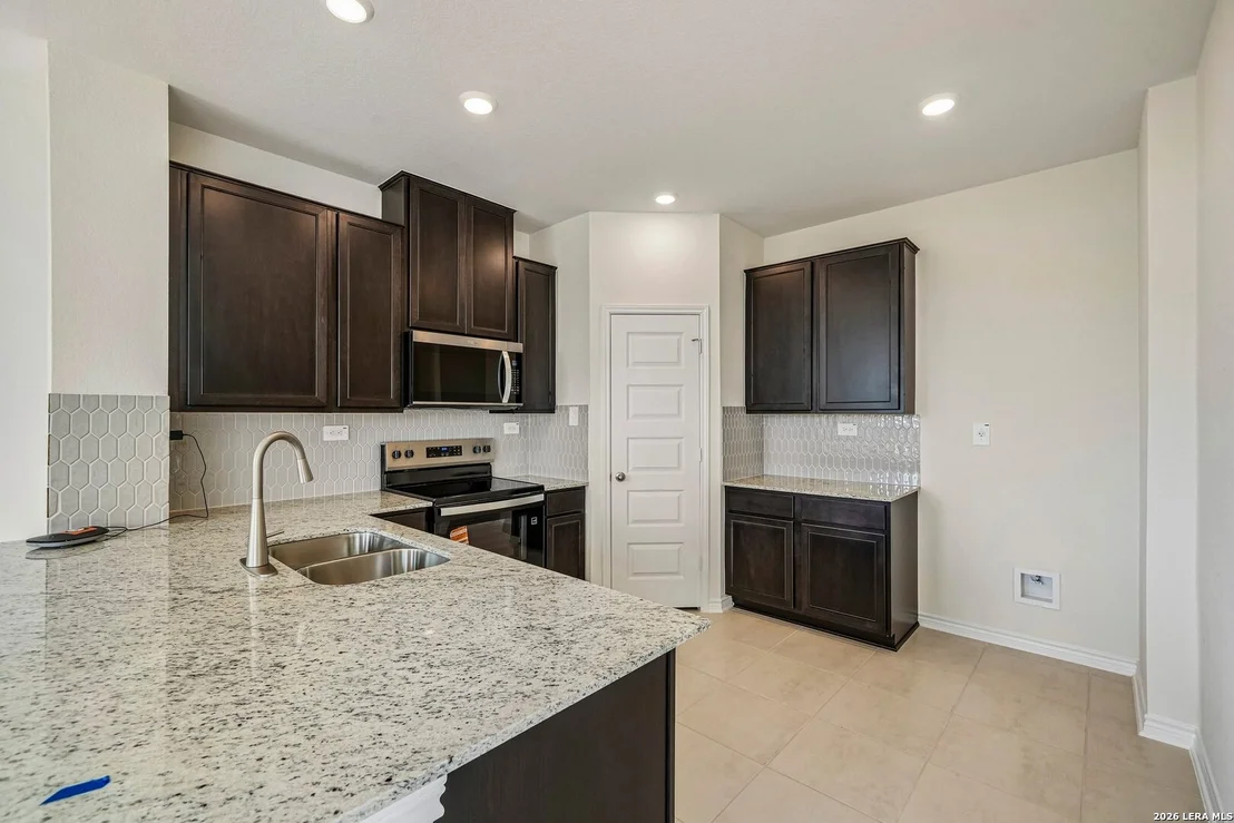 Photo of 4132 BRIAR PARK