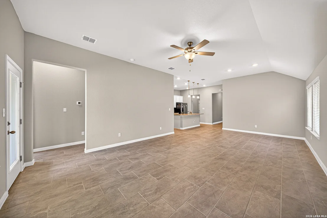 Photo of 12834 hush