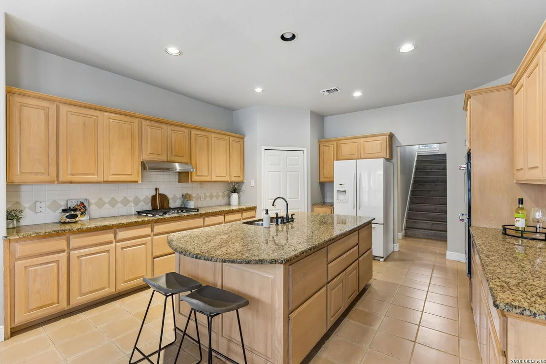 Photo of 6542 Amber Oak