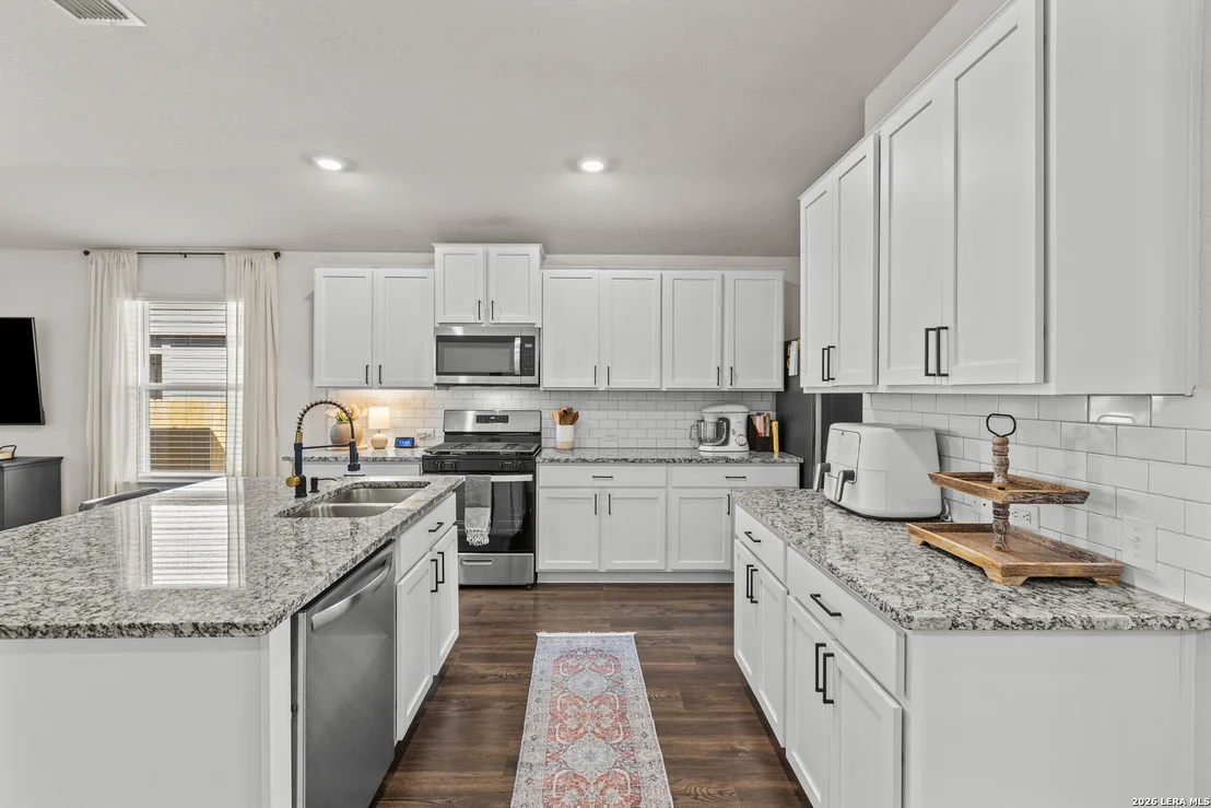 Photo of 4841 Theralite