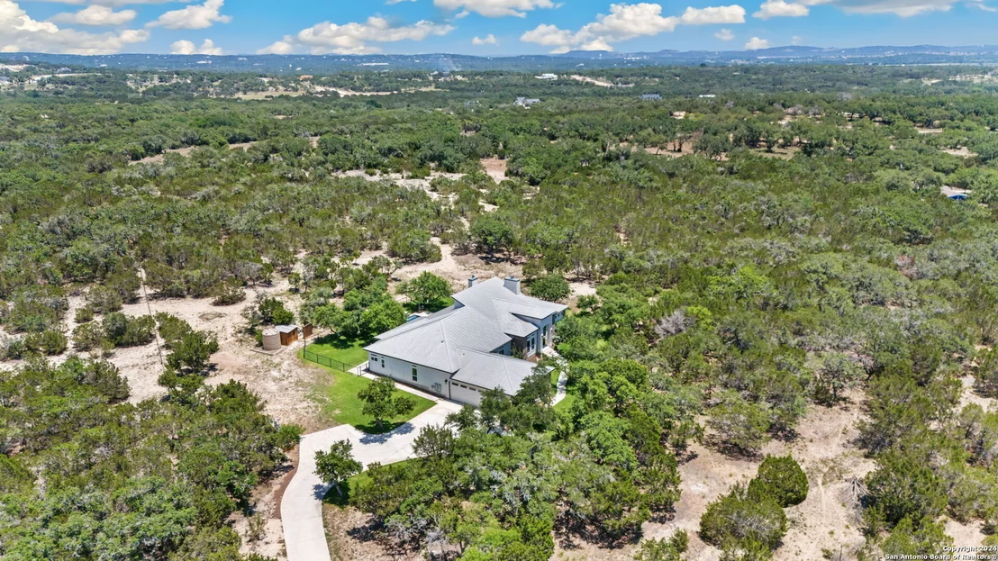 Photo of 1114 Savanna