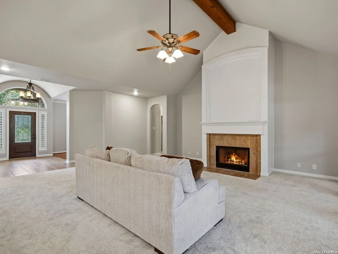 Photo of 9406 Potters Point