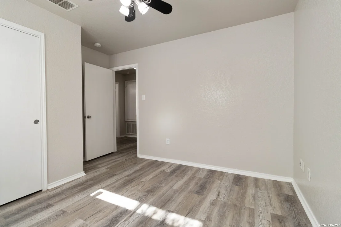 Photo of 11614 Oak Maple
