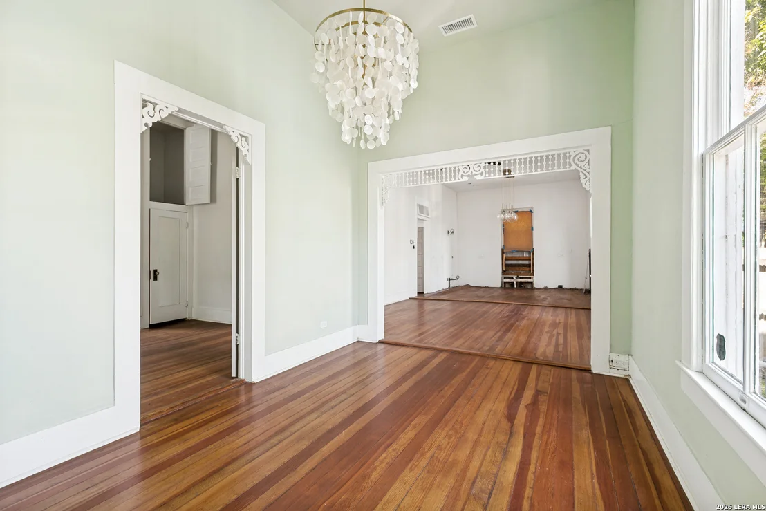 Photo of 325 CEDAR ST