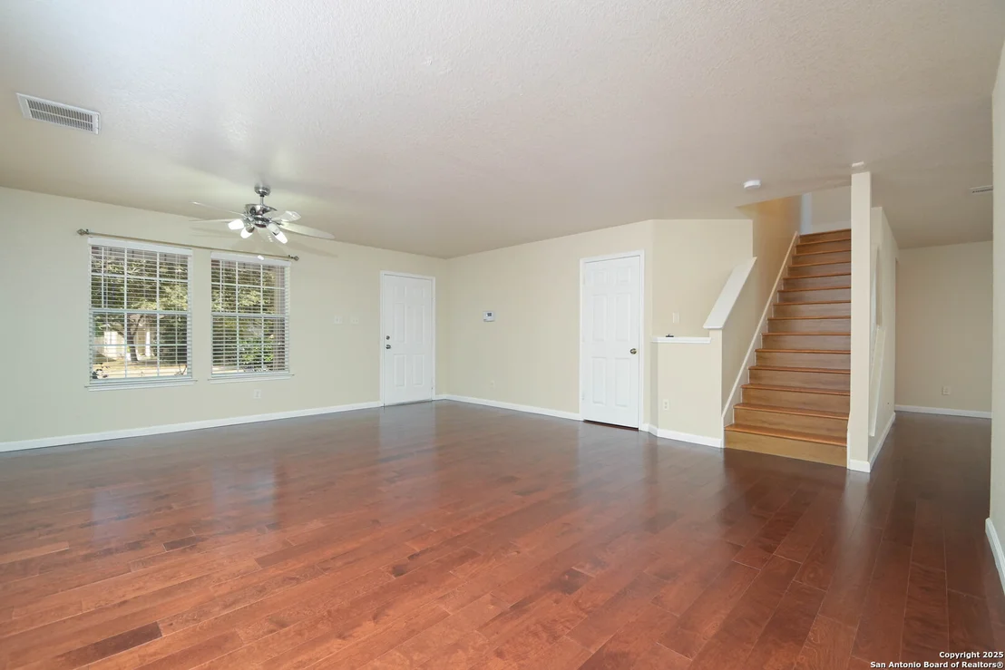 Photo of 6010 Ironmill Creek