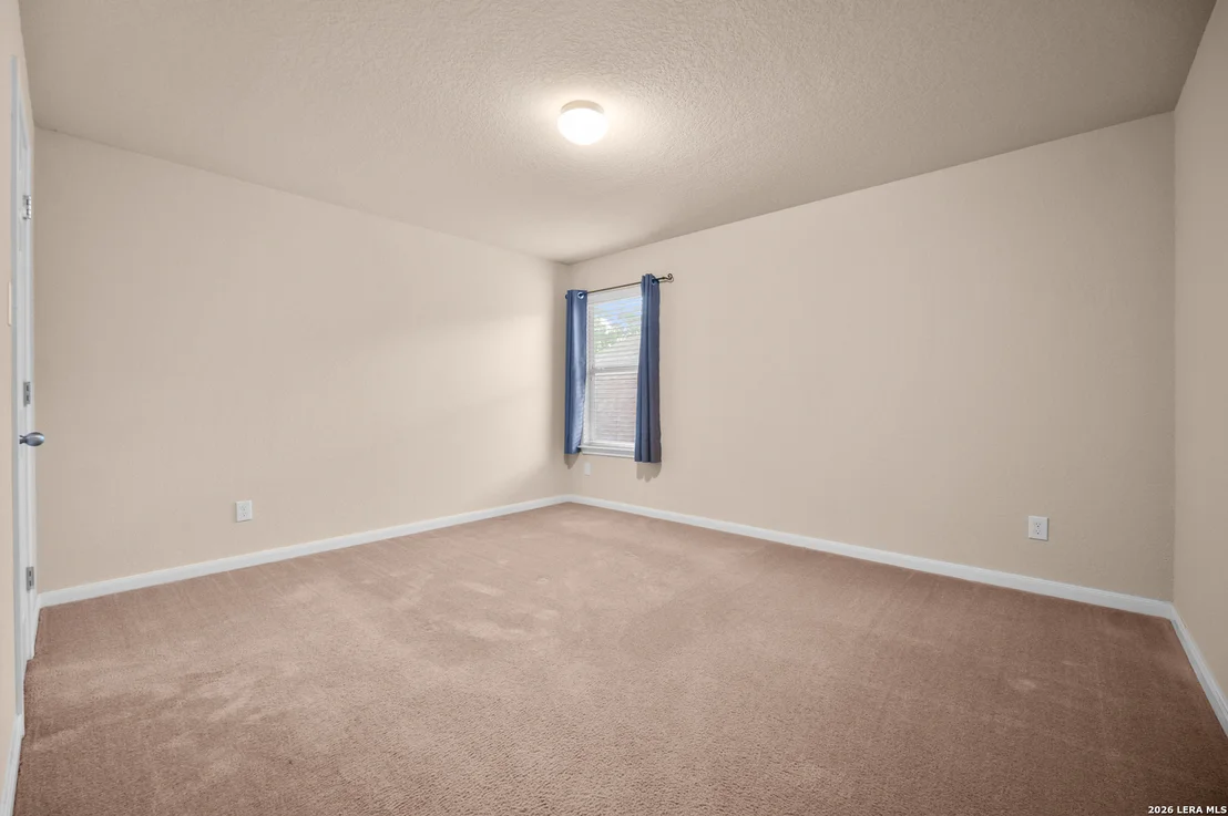 Photo of 1008 Magellan