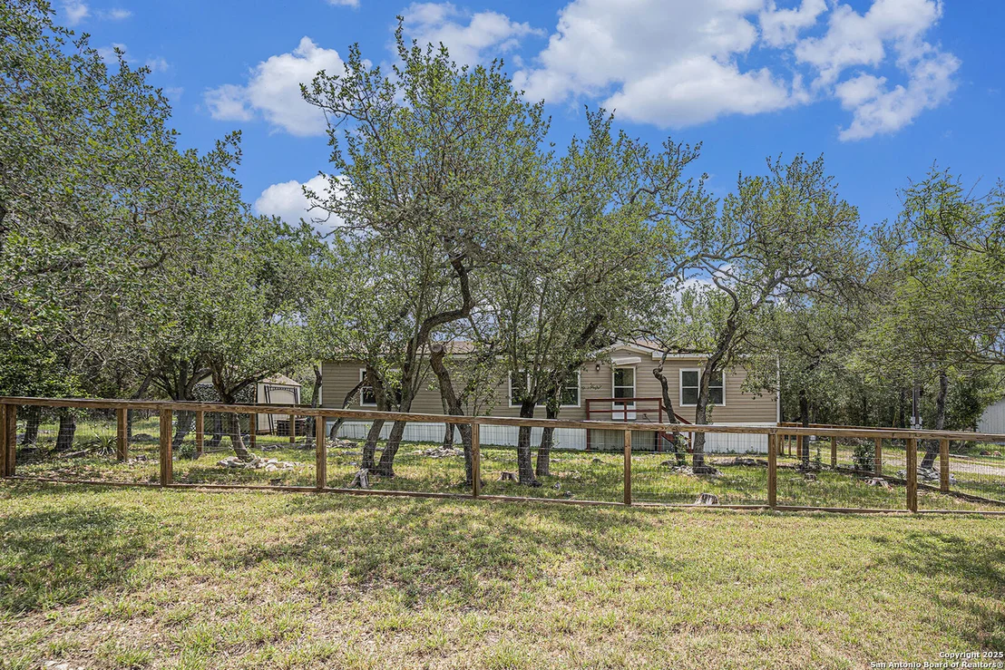 Photo of 1111 Willis Way