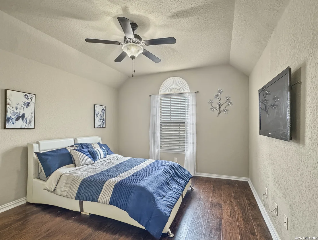 Photo of 26015 Sassafras