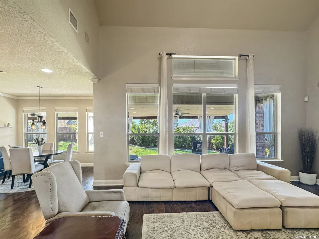 Photo of 26015 Sassafras