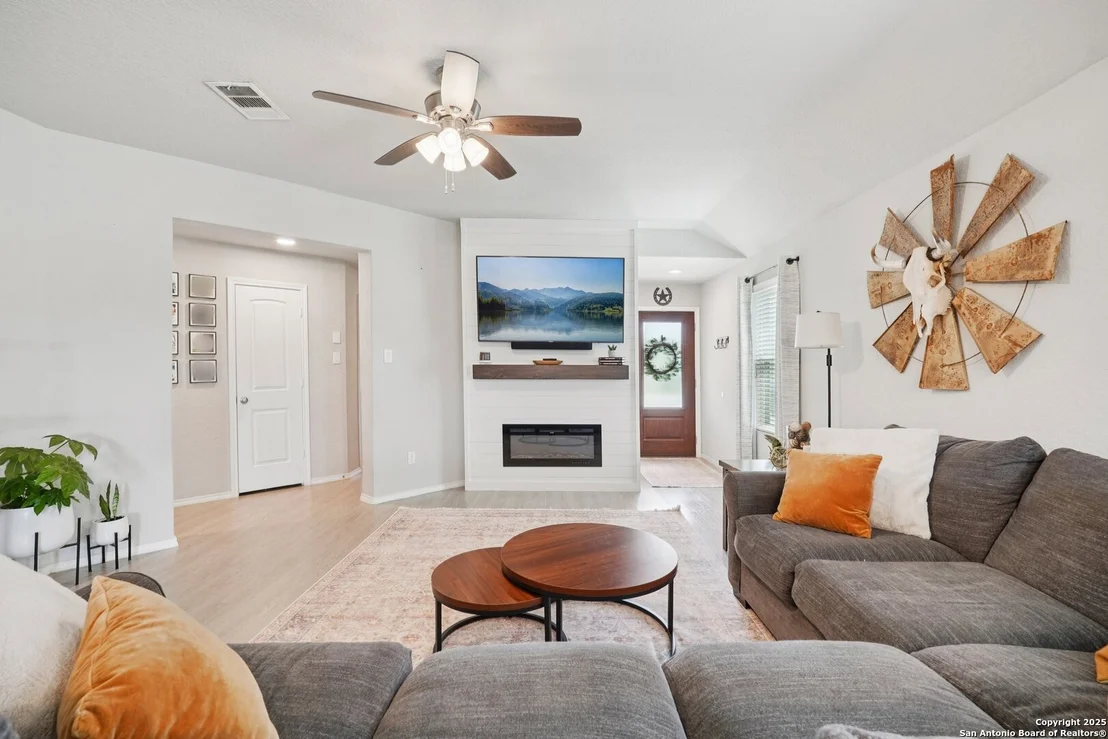 Photo of 5228 Honeyflower
