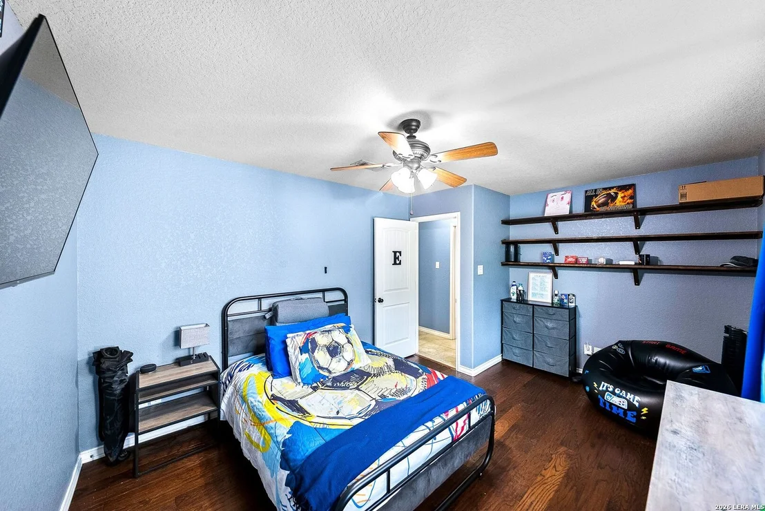 Photo of 552 Jacobs Ln