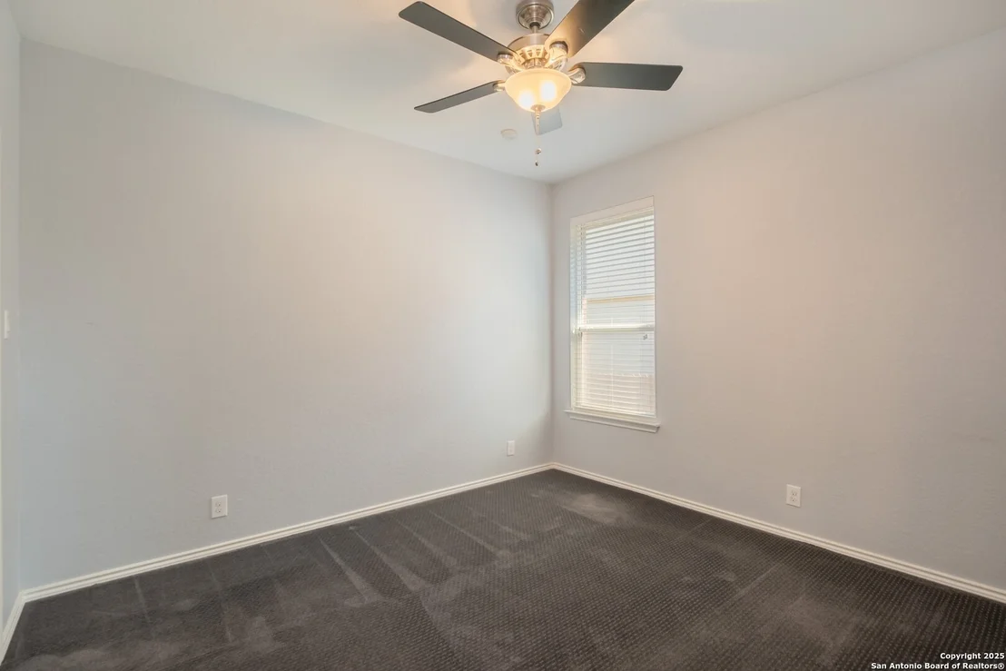 Photo of 11507 Cardinal Sky