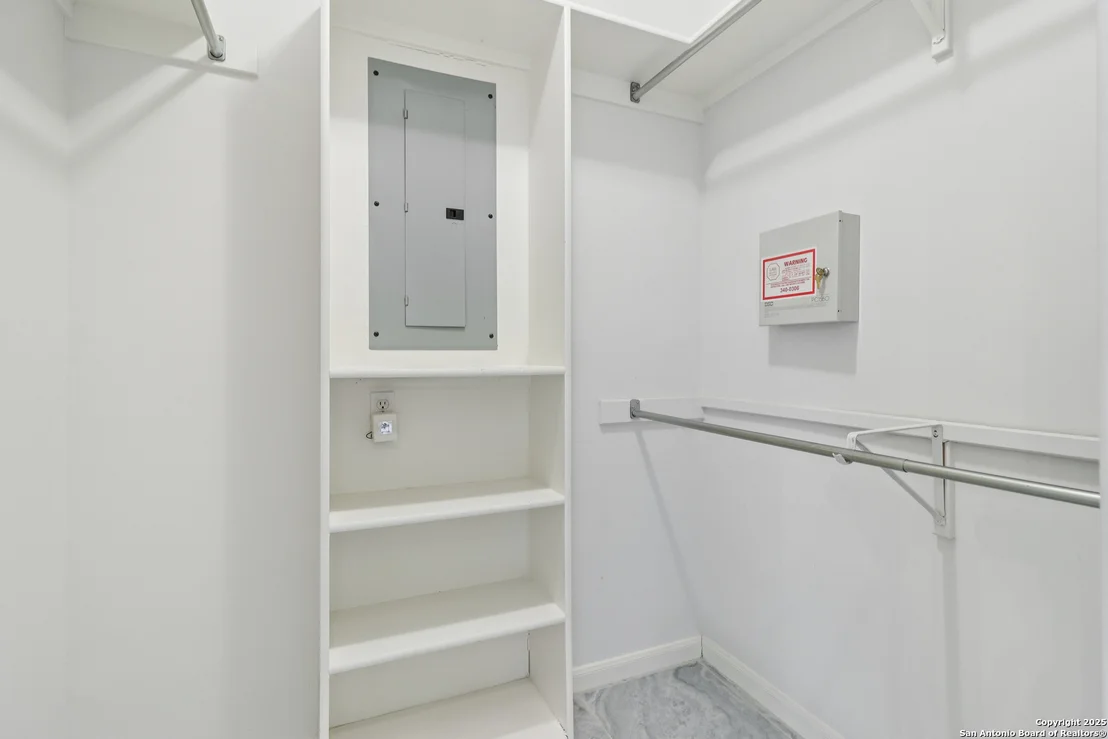 Photo of 2905 Hidden Elm