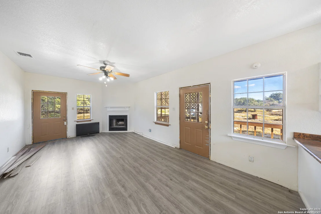 Photo of 3100 ROLLING OAKS DR