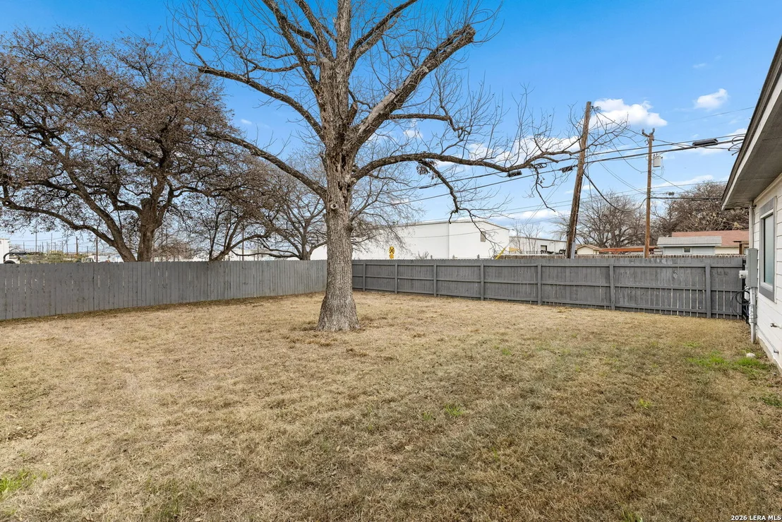 Photo of 303 Pendleton Ave
