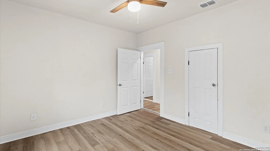 Photo of 1815 PASADENA