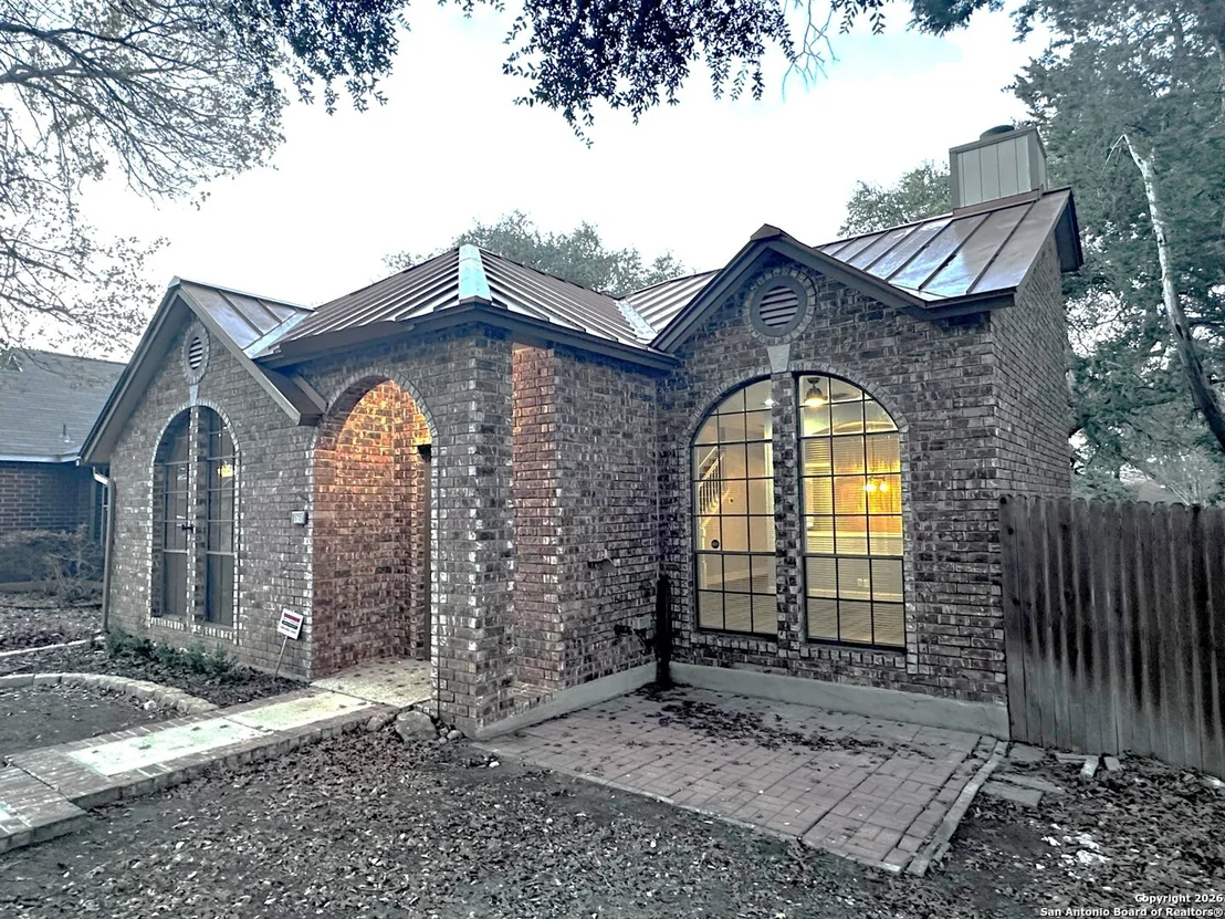 Photo of 5735 Cedar