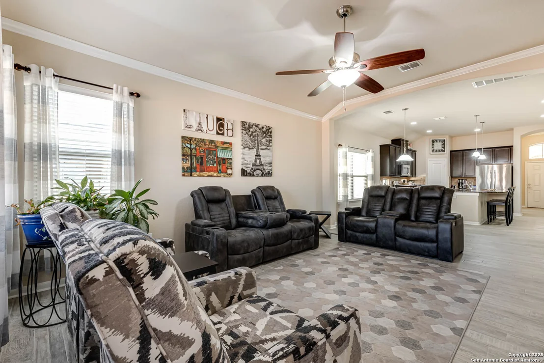 Photo of 8439 MEADOW PLNS