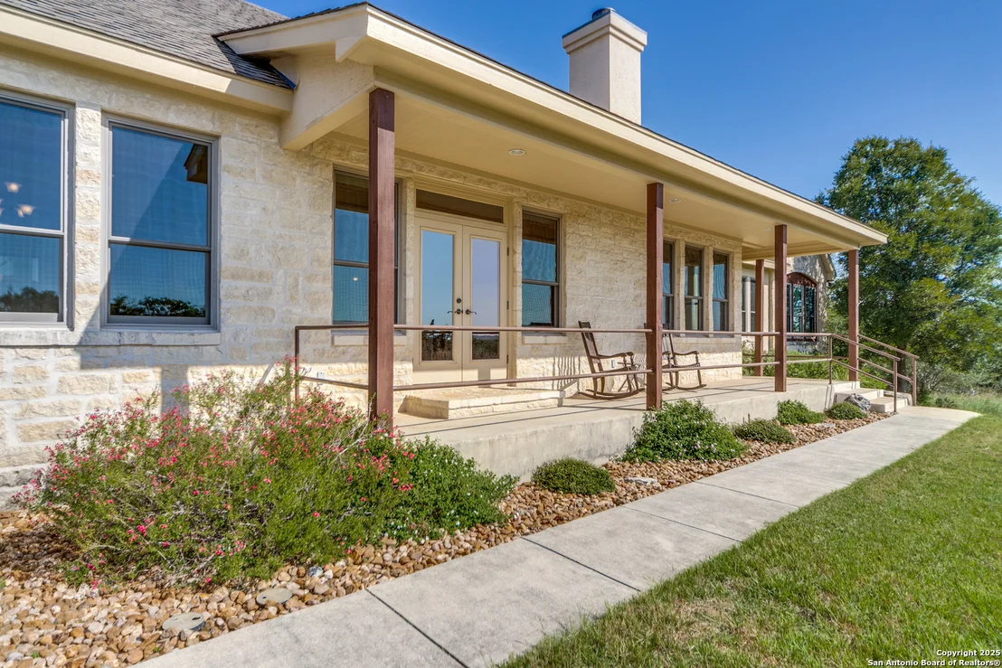 Photo of 203 Horseshoe Bend