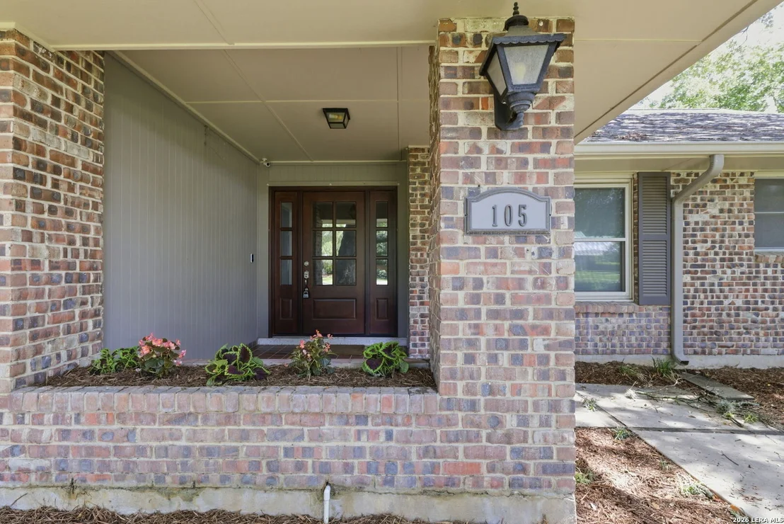 Photo of 105 Cobblestone