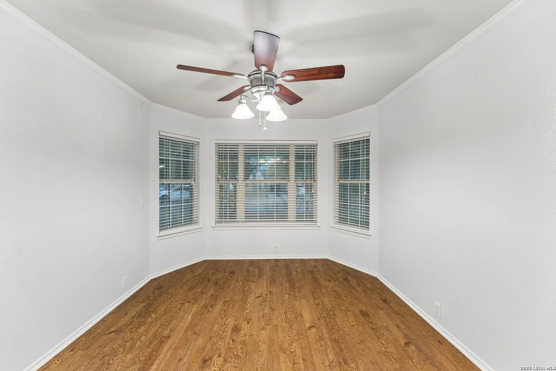 Photo of 1637 Rolling Brook Ln